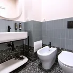 Montebello Living Guest house 3*
