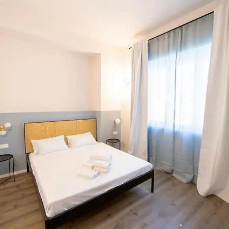 Montebello Living ゲストハウス アンコーナ